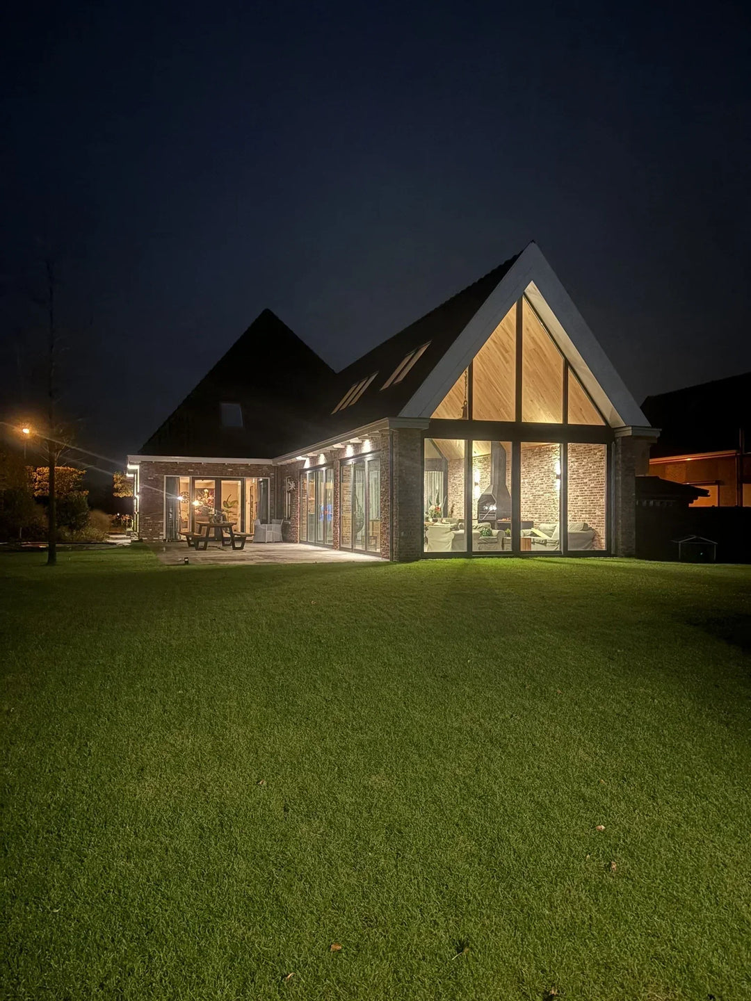 Project: Vrijstaande Brant Braai – Toegepast in een Buitenverblijf